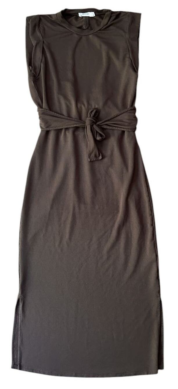Mod Ref Sleeveless, Open Back Wrap Tie Waist Brown Knit Maxi Dress Small